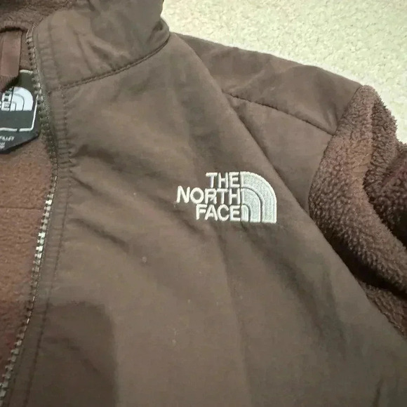 Brown North Face jacket - Picture 2 of 4